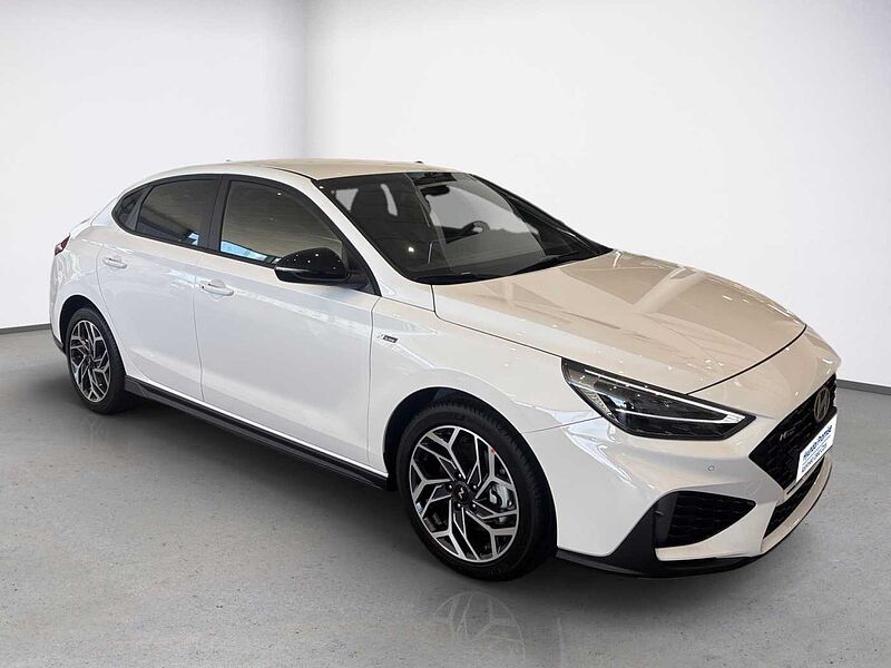 Hyundai i30 Fastback 1.0 TGDI N Line 100